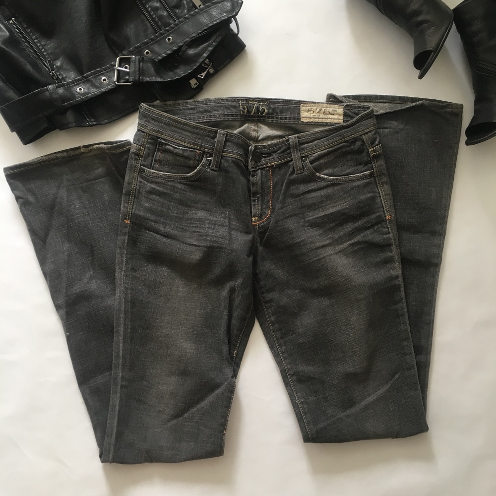 575 Grey with orange stitching jeans